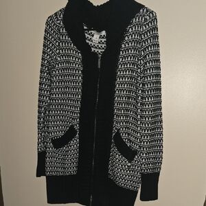 White House Black Market Black and White Knit Cardigan